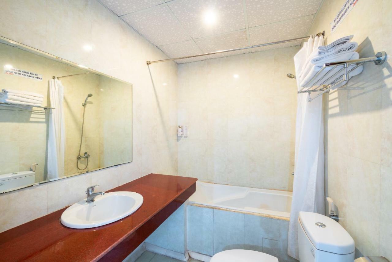 Oyo 375 Hoa Binh Hotel Da Nang Dış mekan fotoğraf